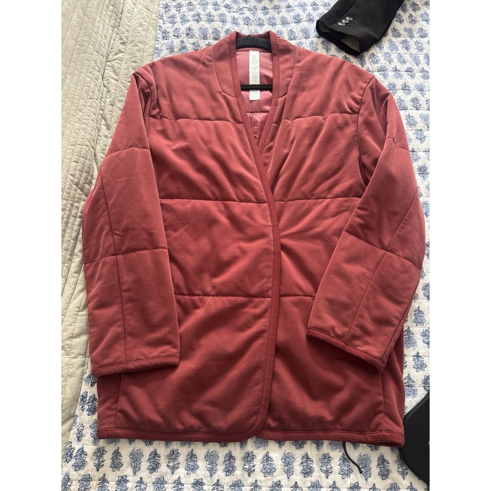 Lululemon Lab‎ Reversible Jacket Size 2 Women's. Never Worn. Excellent Condition